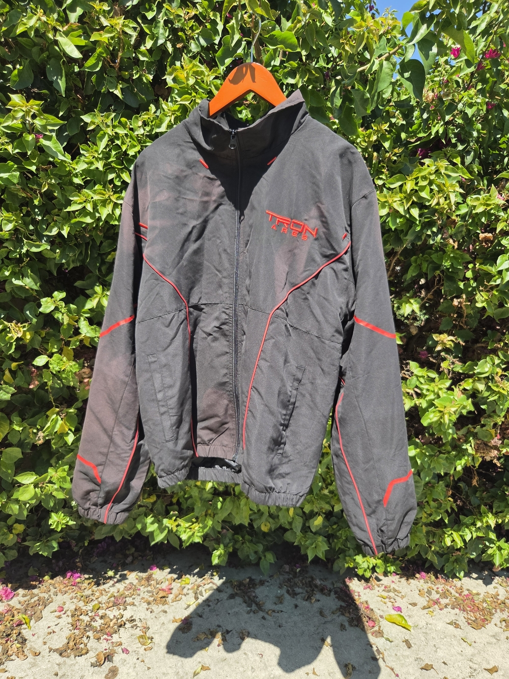 Black TRON Ares 2025 Disney Promotional Windbreaker Jacket Red Piping Rare Promo